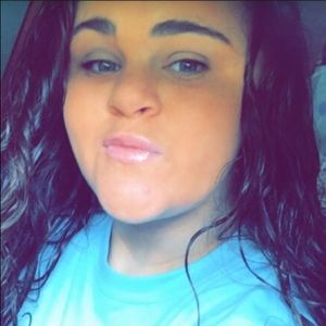 Meet your Posher, Brandie